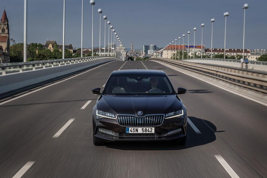  Skoda Superb Laurin & Klement 2019 года  (WW) (фото 24 из 93)